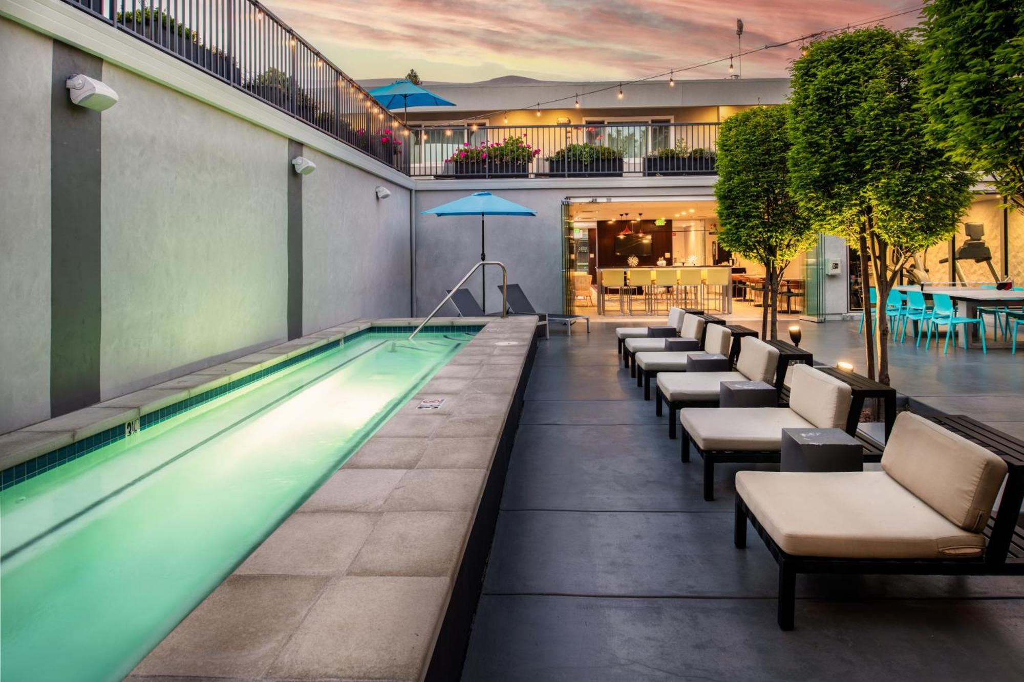Hotel Lucent Menlo Park Kültér fotó